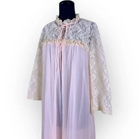 Vintage 70s Movie Star Nightgown Peignoir Robe Set Medium Lace Pink Nylon USA